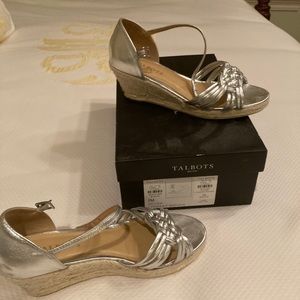 Talbots 7M Lyndsey woven wedged sandals